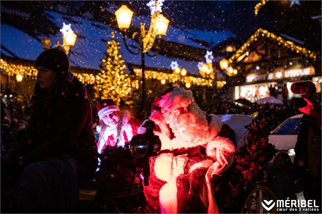 Arrivée du père Noël en calèche - ©Sylvain Aymoz