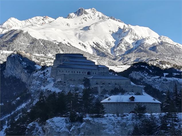 Visite guidée de la redoute Marie-Thérèse à Avrieux - Mairie Avrieux