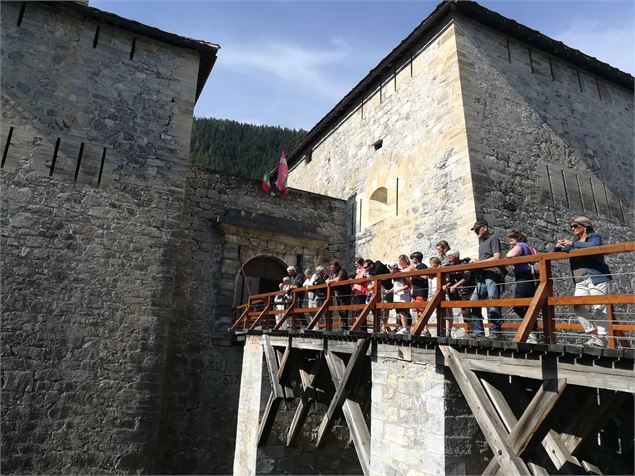 Visite guidée de la Redoute Marie-Thérèse - Mairie Avrieux