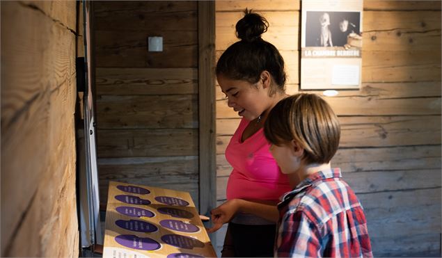 Visite guidée du Hameau des Alpes pour les groupes scolaires - Mr Marhé