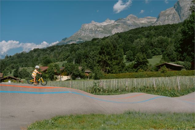 Enfant pumptrack Servoz - Un duvet pour deux