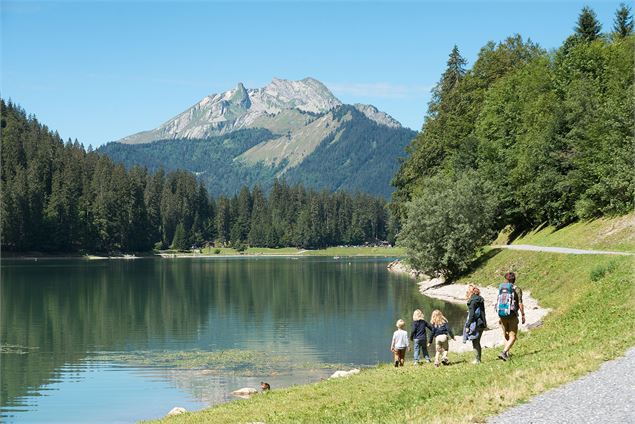 Le Lac de Montriond - Yvan Tisseyre/OT Vallée d'Aulps