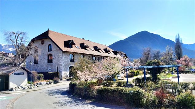 vue générale du bâtiment côté ouest - Ville d'Annecy