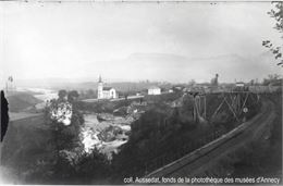 La ligne de chemin de fer Aix-les-bains/Annecy au niveau des Forges de Cran - coll. Aussedat, fonds 