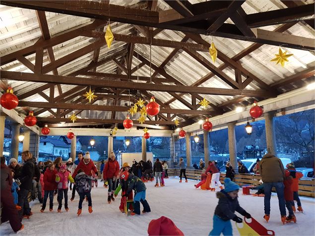 Patinoire plein air - Ville de Sallanches