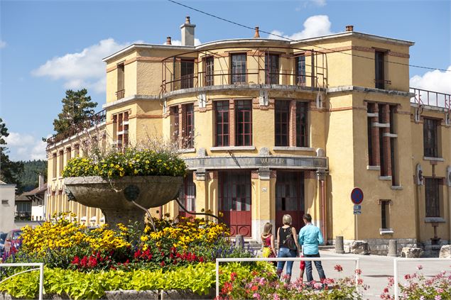 Un tour en ville d'Oyonnax - Marc Chatelain