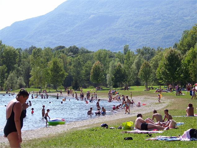 Base de loisirs de Carouge - j.hugot@coeurdesavoie.fr