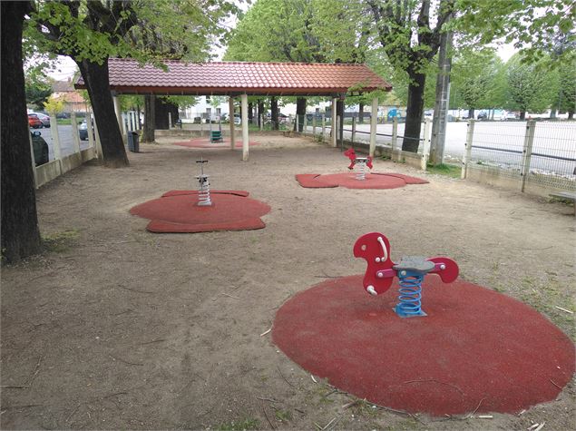 Aire de jeux Stade Denis Papin - Dombes Côtière Tourisme