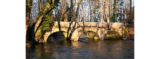 Passage sur le Pont de Grilly - Conseil Départemental de l'Ain