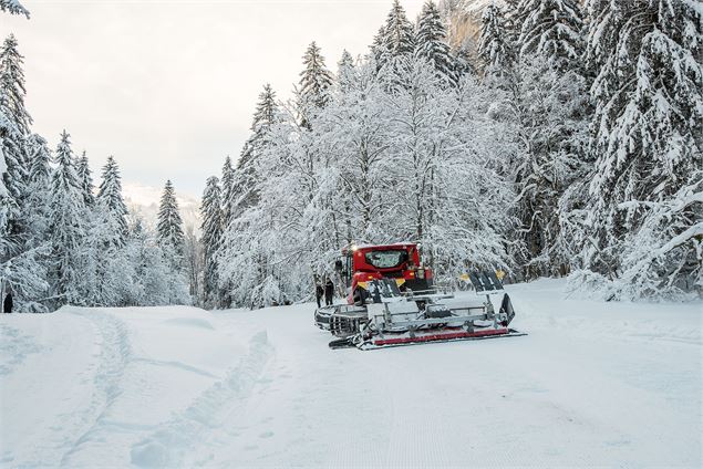 La piste est soigneusement préparée - Yvan Tisseyre / OT Vallée d'Aulps