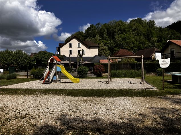 Jeux pour enfants à la plage Aiguebelette-le-Lac - Kahotep