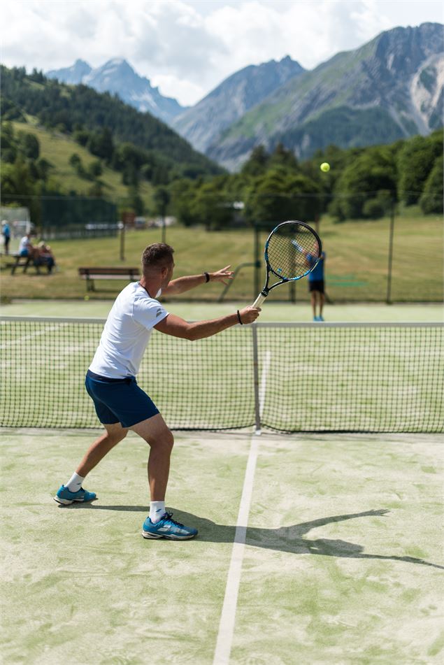 Tennis de Valloire - A.Pernet /valloire Tourisme