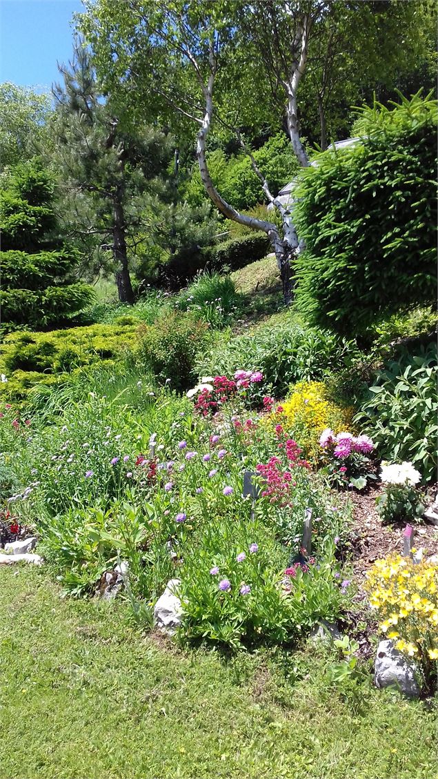 Jardin communal de Corbel - Evelyne Philippe