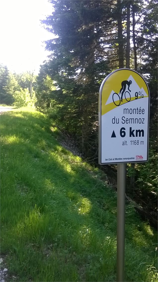 Cols et montées remarquables - - © Savoie Mont Blanc - Anglade