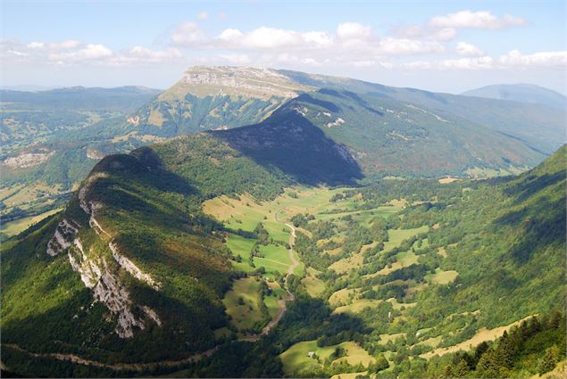 Vue sur le Margeriaz et le massif des Bauges depuis la Galopaz - Laurent Fabry