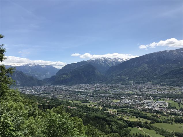 Vue depuis Le Coux - Praz de Lys Sommand Tourisme