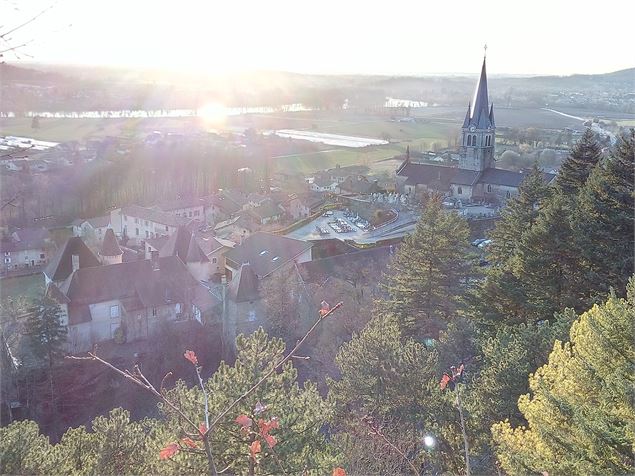 Saint Sorlin en Bugey depuis le chemin d'Assise - K.Tranchina