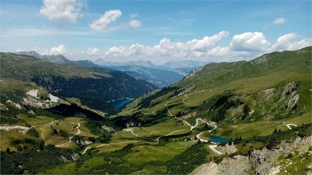 Vue depuis la Croix du Berger - La Plagne Vallée