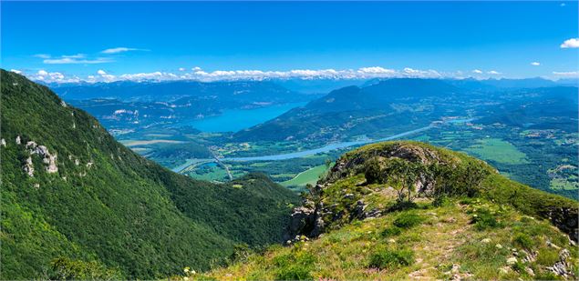 Vue depuis la Roche de Chanduraz - © Maxime Ballet