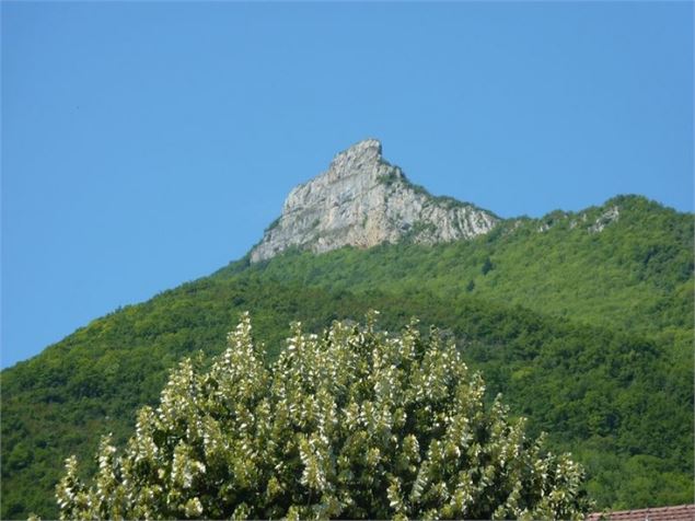 Photo de la Roche de Chanduraz - © Maxime Ballet