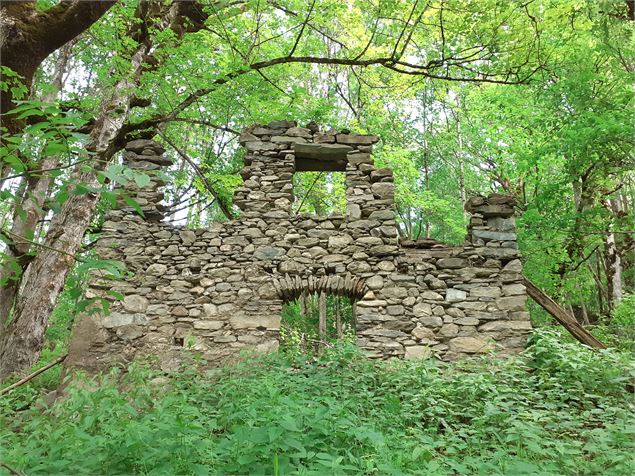 Ruine Le Bouchet - OT Espace Glandon