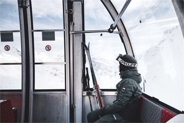 Descente par l'Olympique - Val d'Isère Téléphériques / Maxime Bouclier