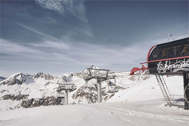 Pyramides - Val d'Isère Téléphériques / Maxime Bouclier