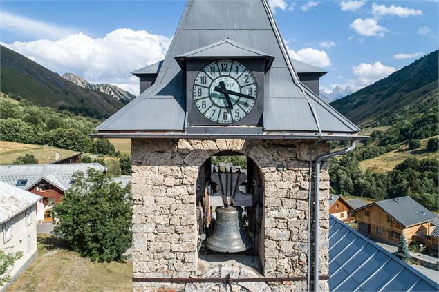 Clocher de l'église Saint Saturnin - Eric Axelrad