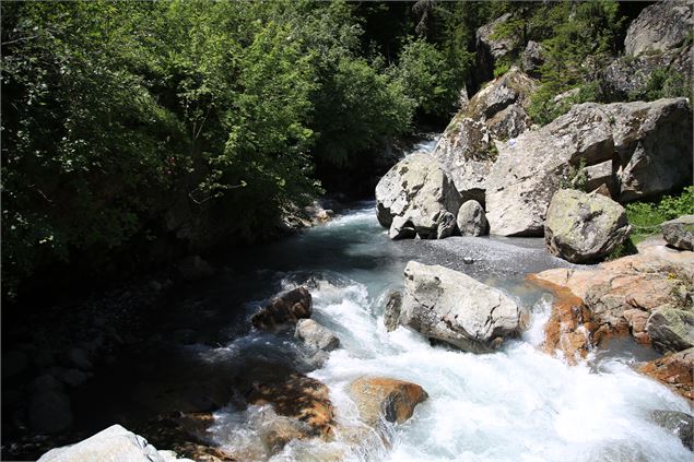 Cascade de Bérard - OT Vallée de Chamonix-Mont-Blanc