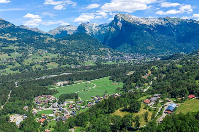 Vue sur la vallée - Thomas Garcia