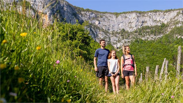 Sous les falaises de la Doria - SMB Lansard