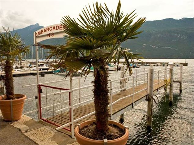 Grand Port d'Aix-les-Bains - Embarcadère croisières - G. Lansard