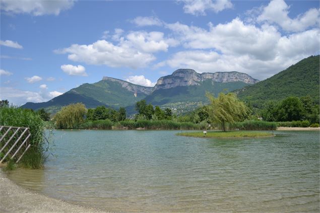 Plan d'eau de Challes-les-Eaux - Office de Tourisme Challes-les-Eaux - C.Rivolly