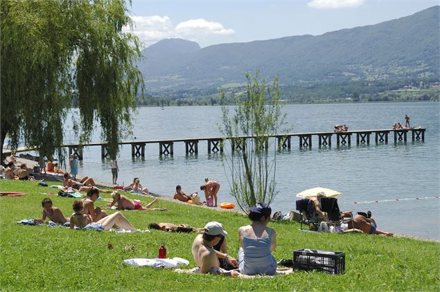 Plage du Lido - OT Aix-les-Bains Gilles Lansard