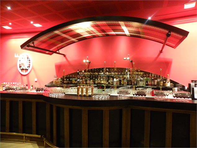 Piano bar - casino hauteville