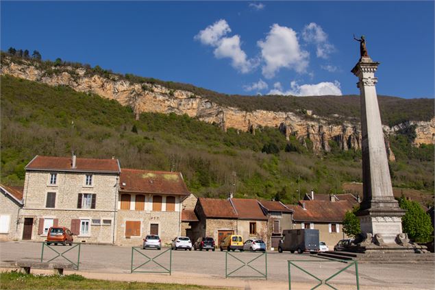 Monolithe de Villebois - Virginie Buguet