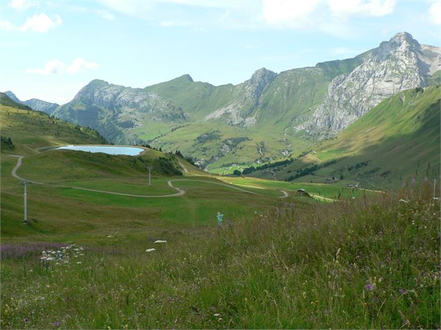 Tour du Mont Lachat - C.Cattin-AlpcatMedias-Le-Grand-Bornand.