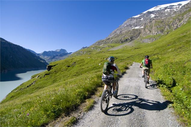 Barrage de Mauvoisin - (c) VERBIER_PROMOTION