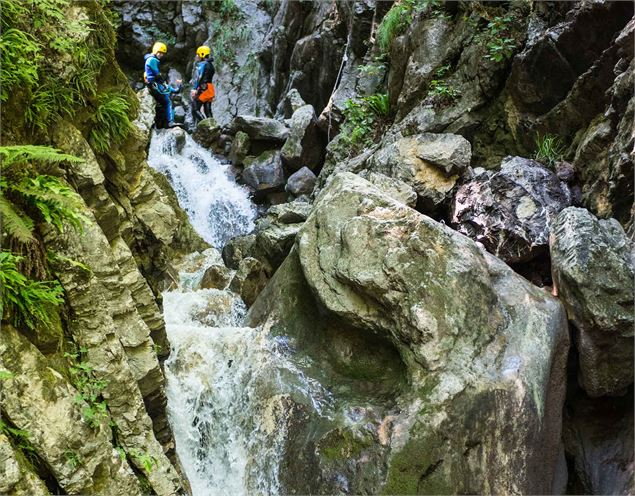 cascade naturelle - Timothée Nalet OT Sources lac Annecy