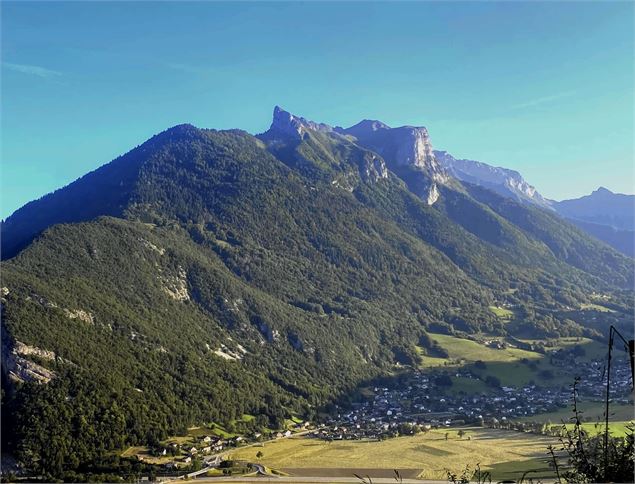 Vue depuis le Crêt - Manon OTSLA