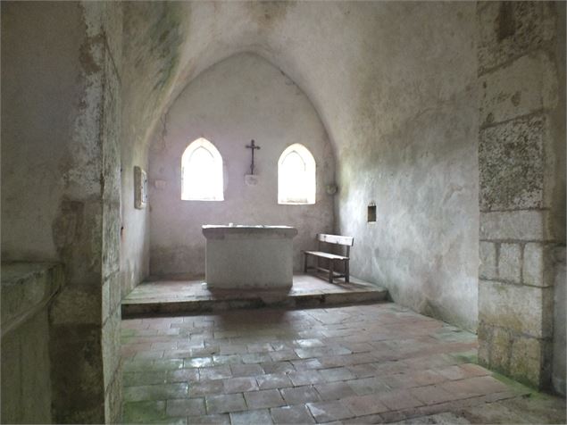 Eglise de Saint Maurice d'Echazeaux - le choeur - Romain PIQUET