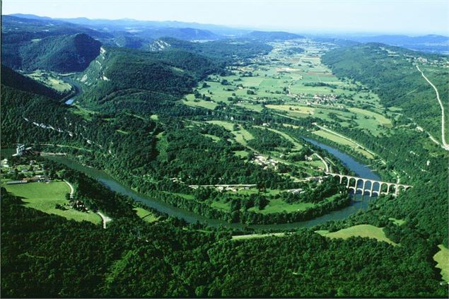 Barrage de Cize-Bolozon