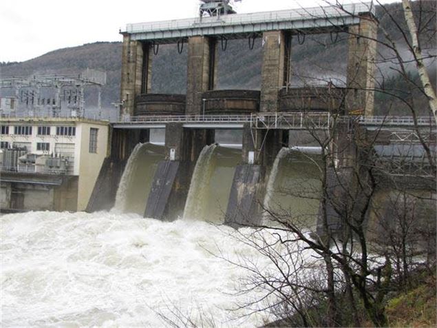 Barrage de Cize-Bolozon