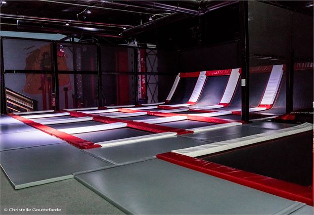 Trampoline Park - Christelle Gouttefarde