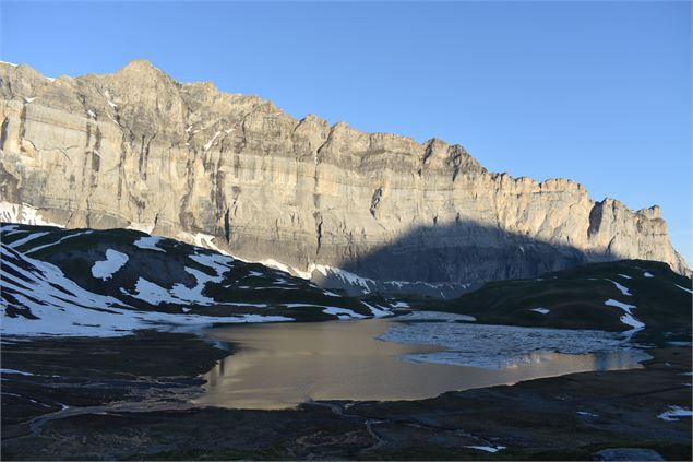 lac d'Anterne - Paul BESSIERE @paul.tempsdniaiser