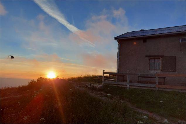 Coucher de soleil - Office de Tourisme Thônes Coeur des Vallées