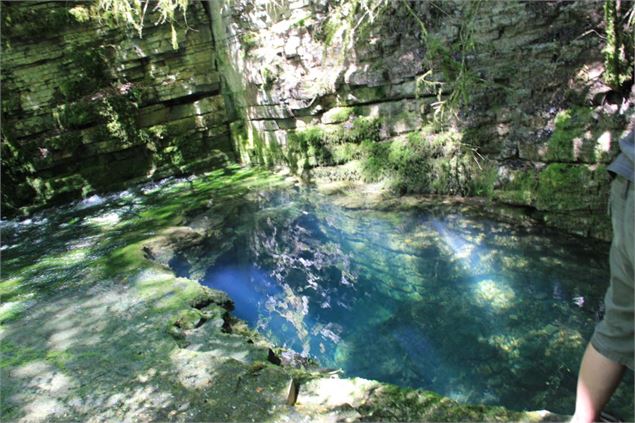 Fontaine Noire - S Calland