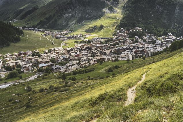 Photo Crêt par Balcon 6 - Val d'Isère Téléphériques / Maxime Bouclier