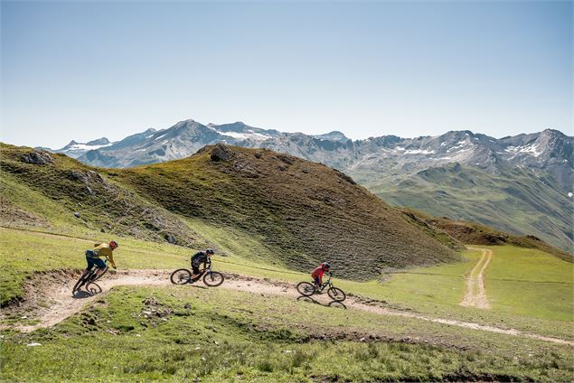 Photo Wild Isère 2 - Val d'Isère Téléphériques