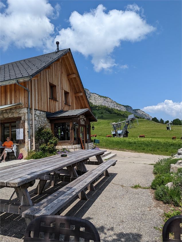 Auberge Du Praz au départ de la randonnée - E. Janin